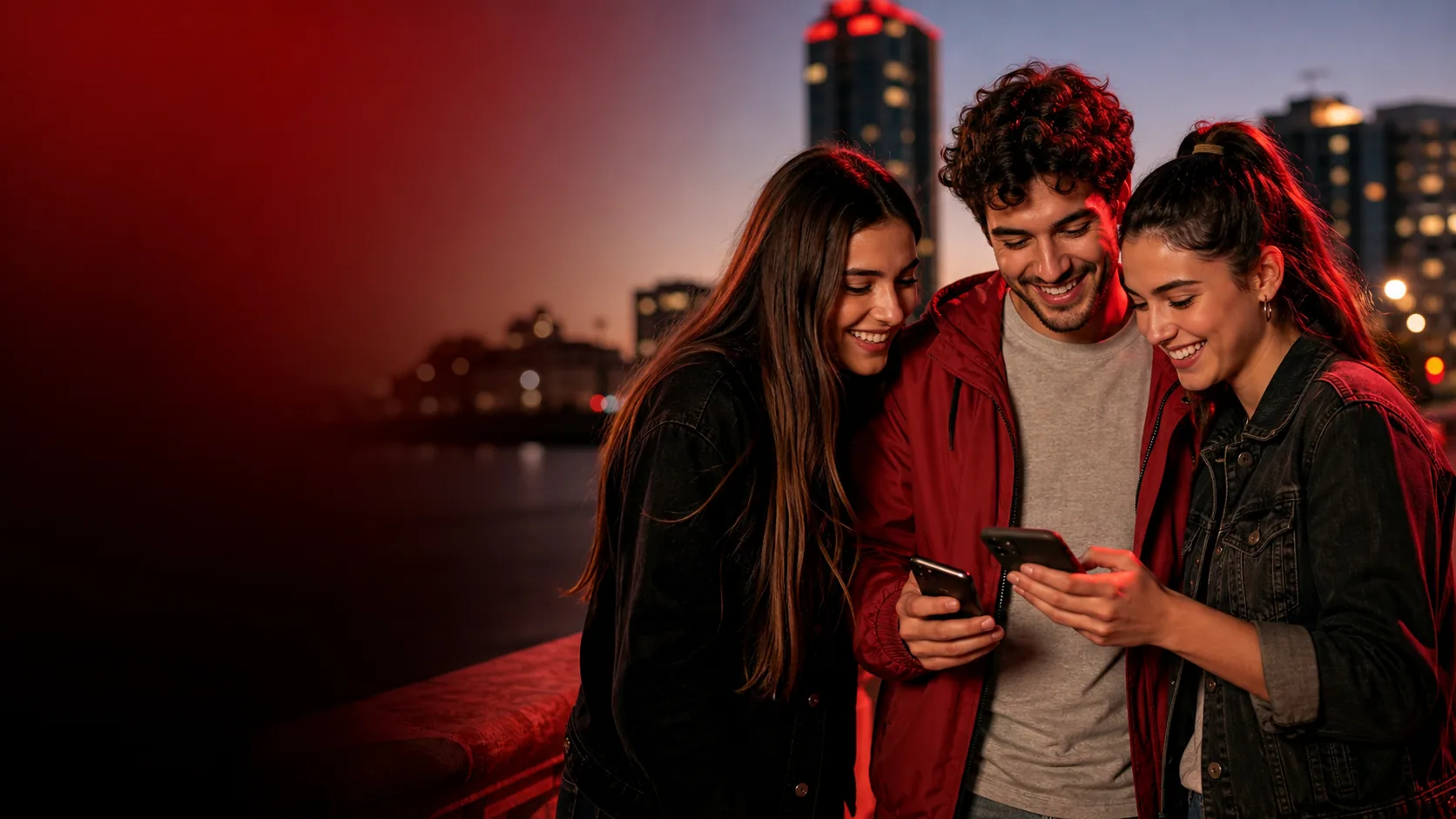 Personas usando celulares en una escena urbana